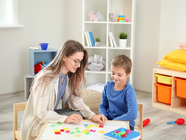 How to Start a Career in ABA Therapy With No Experience